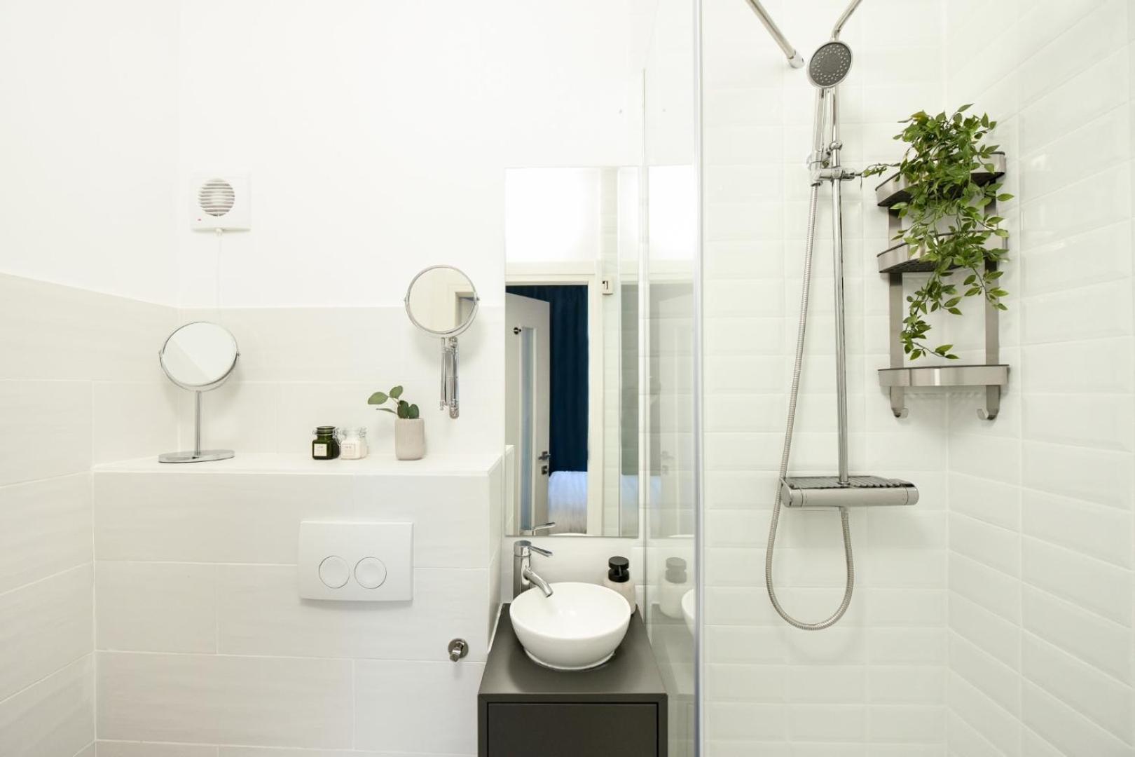 City Living At Its Best - Spacious 2 Bedroom Apartment On Calea Victoriei Bucarest Extérieur photo